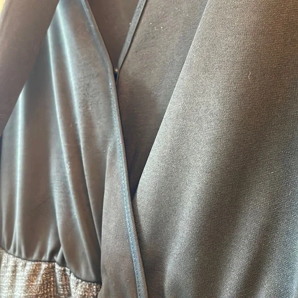 Bloomchic Black Dress, with patterned plaid skirt in long sleeves. Size 14-16. - Picture 8 of 8